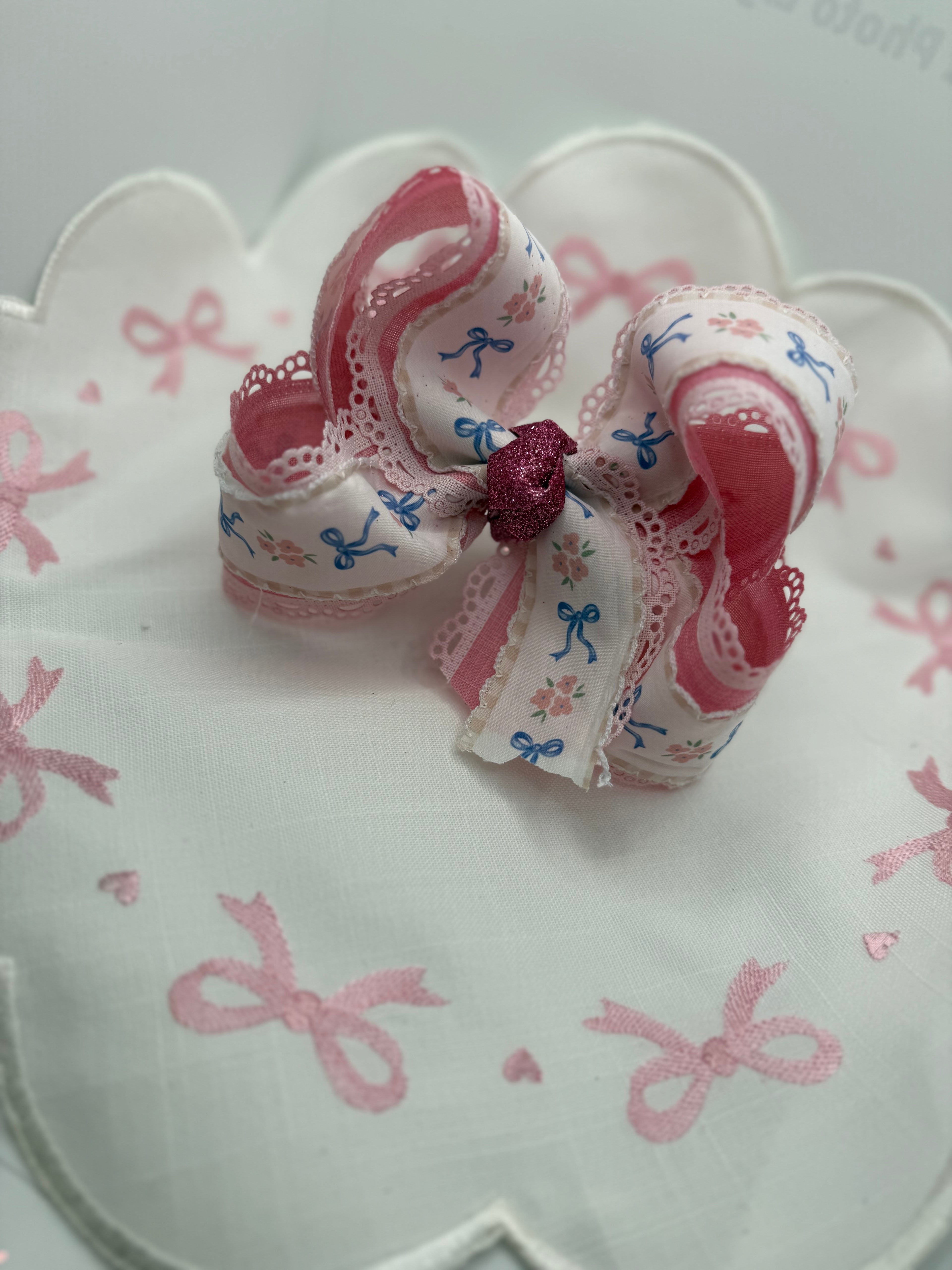 Floral Flower(5.5 inch clip)