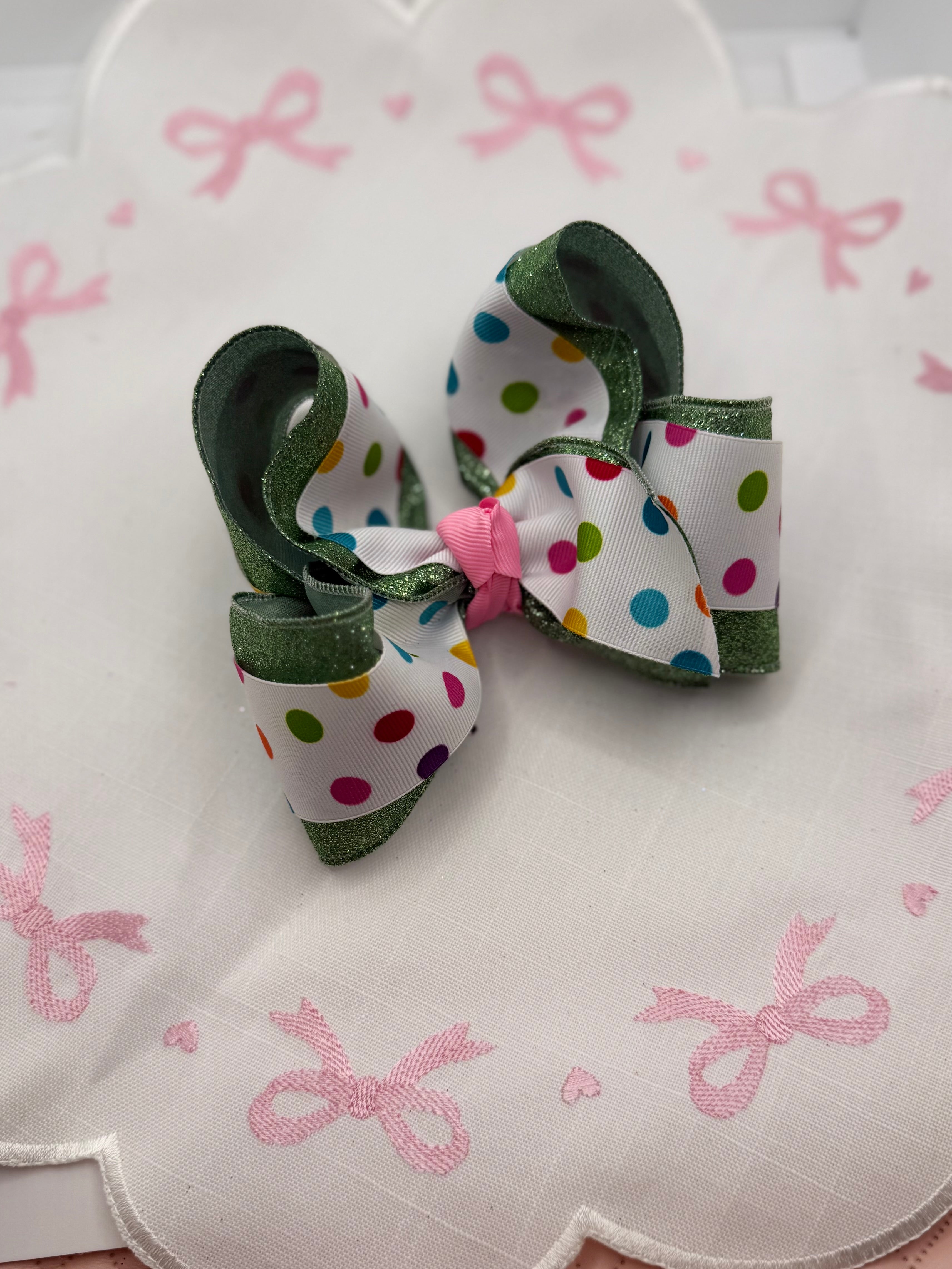 Summer polka dot (5 inch clip)